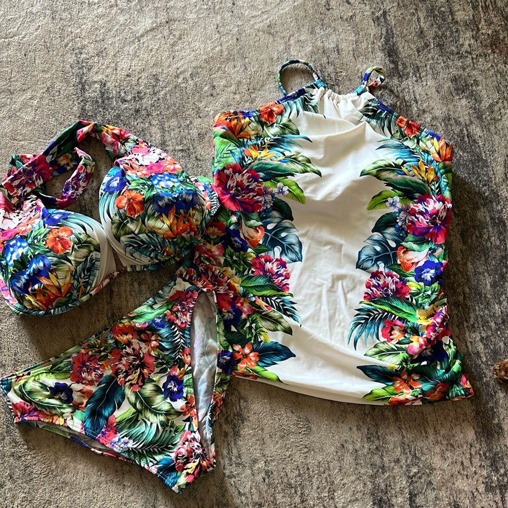 VENUS Floral Multicolor Bikini